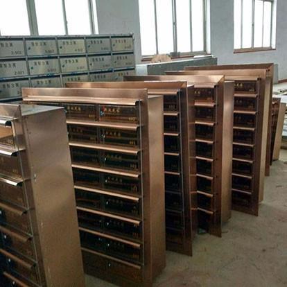 安装信报箱门板的注意事项